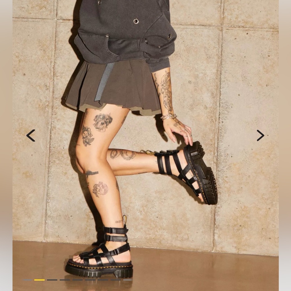 Dr Martens RICKI NAPPA LUX LEATHER PLATFORM GLADIATOR SANDALS
